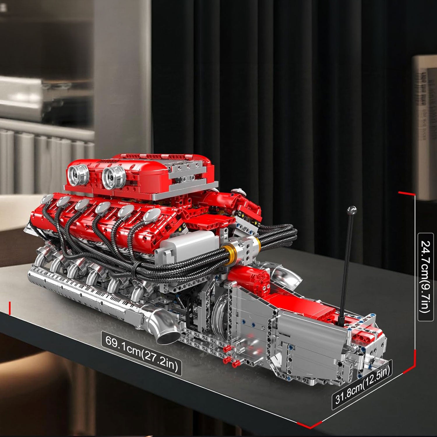 Italijanski V12 Motor