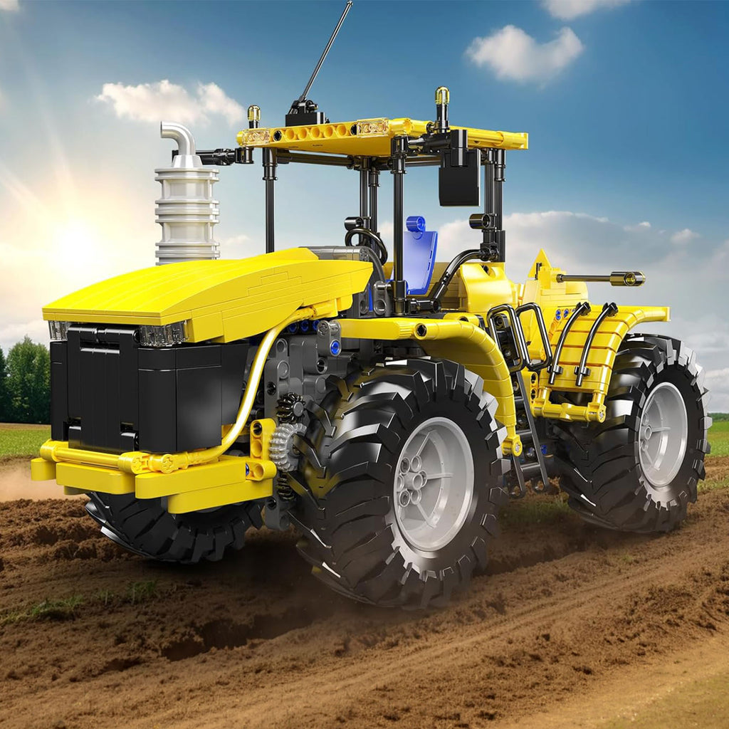 Rumeni Nakladalni Traktor 4x4